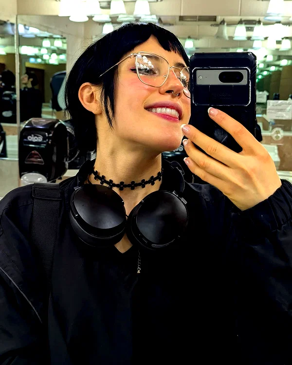 zz.eazoning instagram image archive image