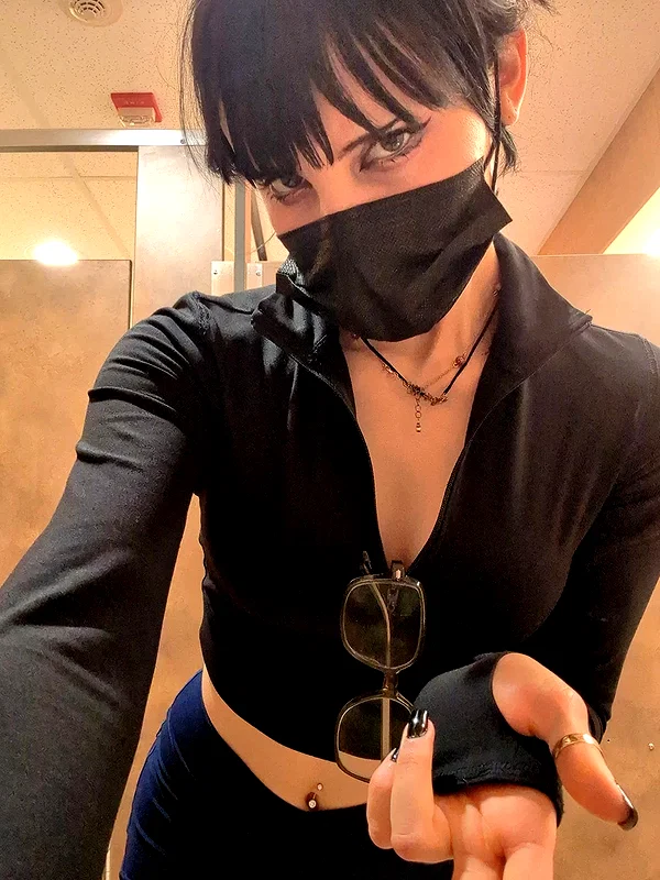 zz.eazoning instagram image archive image
