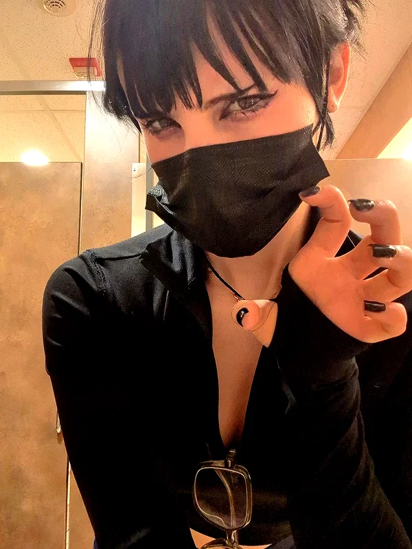 zz.eazoning instagram image archive image