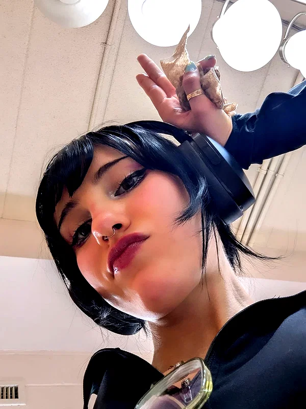 zz.eazoning instagram image archive image