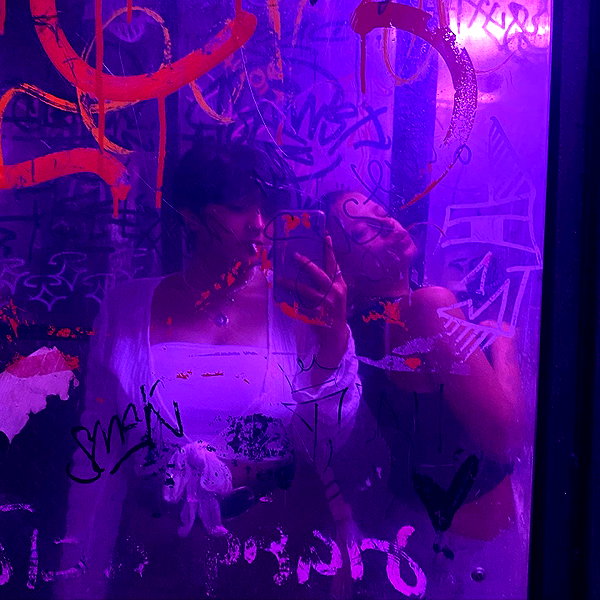 __noamche__ instagram image archive image