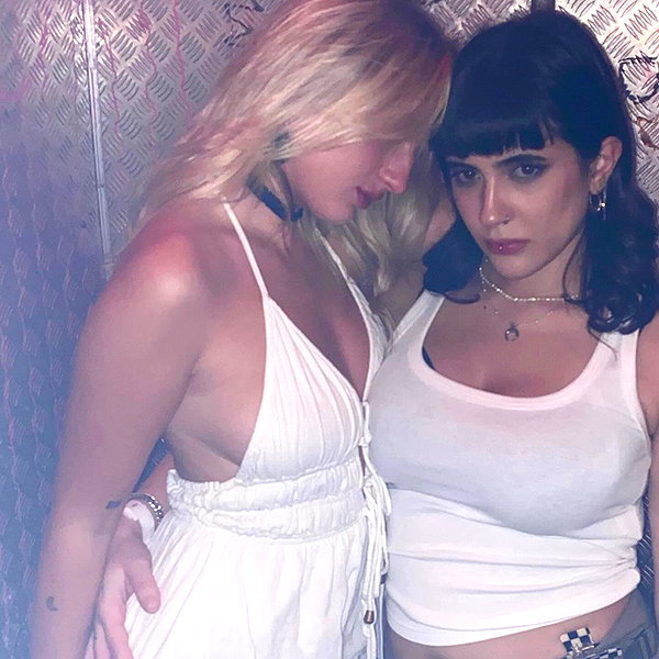 __noamche__ instagram image archive image