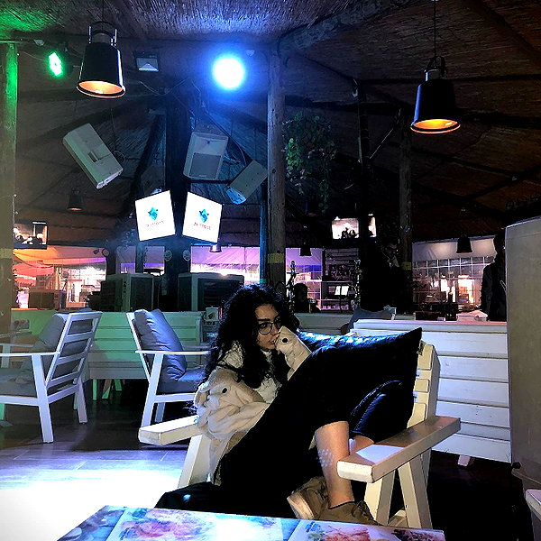 __yaheli_ instagram image archive image
