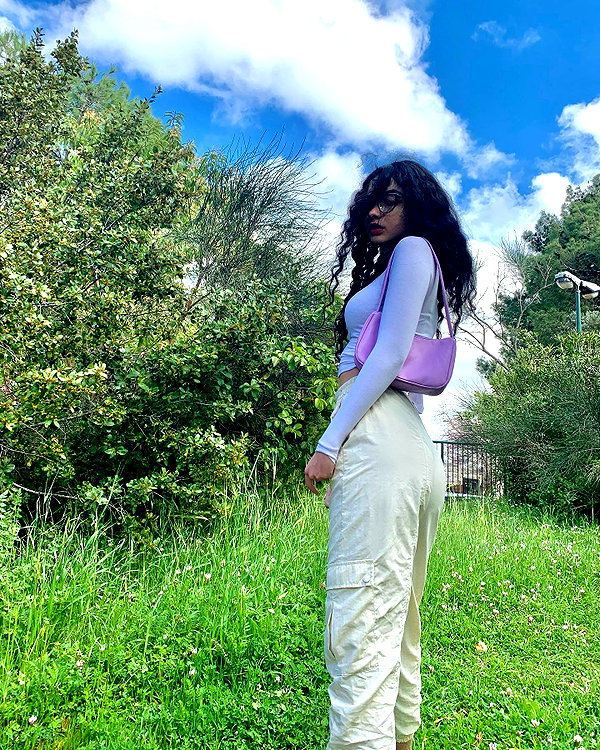 __yaheli_ instagram image archive image