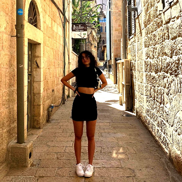 __yaheli_ instagram image archive image