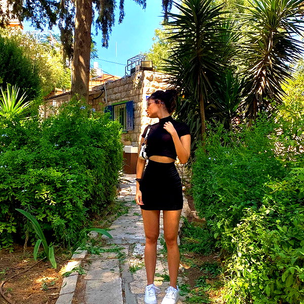 __yaheli_ instagram image archive image
