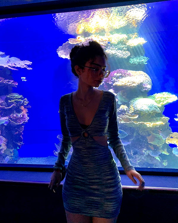 __yaheli_ instagram image archive image