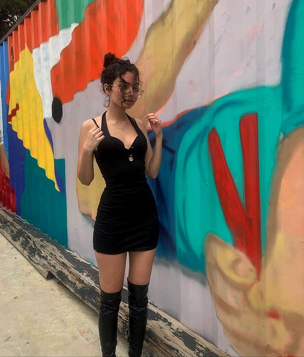 __yaheli_ instagram image archive image