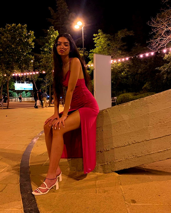 __yaheli_ instagram image archive image