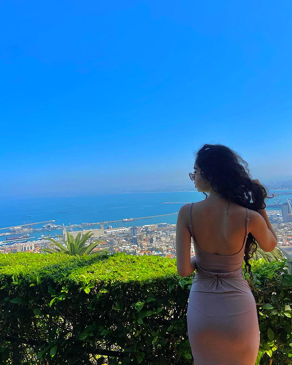 __yaheli_ instagram image archive image