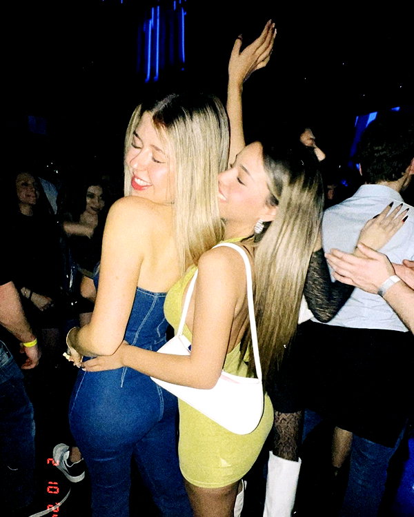 _ariel_lll instagram image archive image