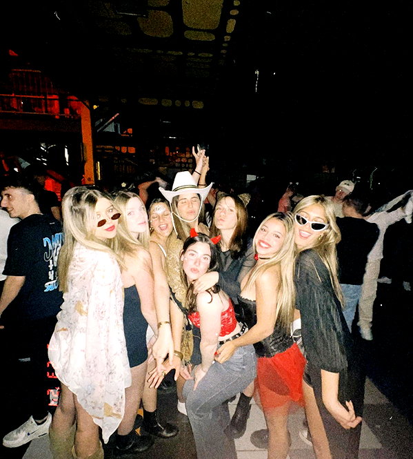_ariel_lll instagram image archive image
