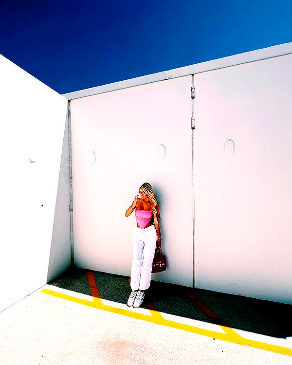 _ashleeevangelinos_ instagram image archive image