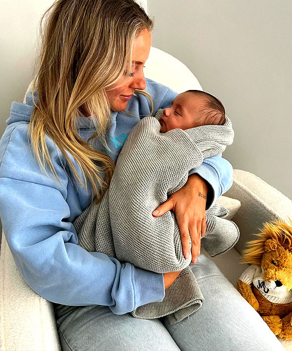 _lucycartwright instagram image archive image