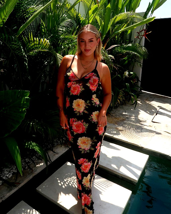 _lucycartwright instagram image archive image