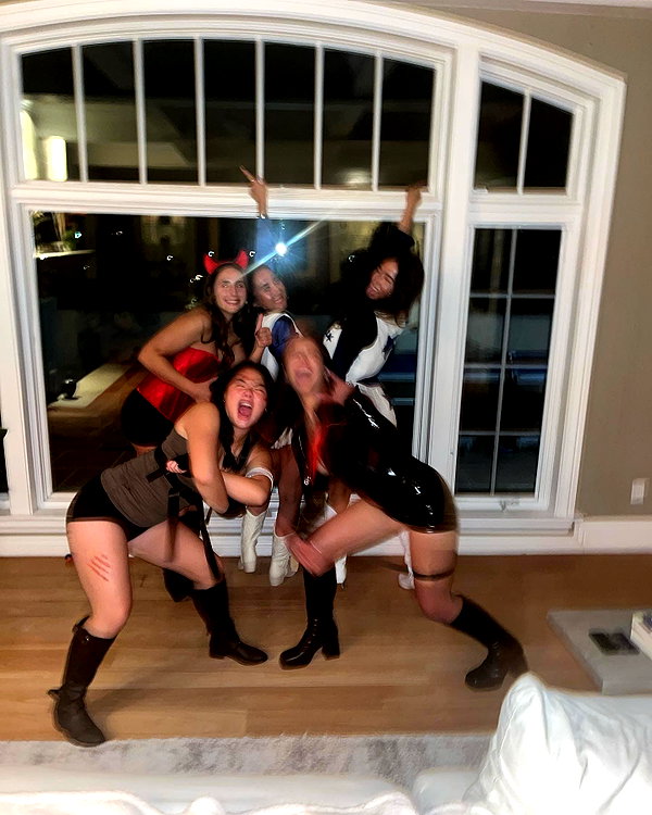 _michaelanee instagram image archive image