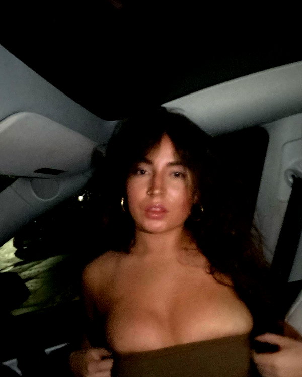 _michaelanee instagram image archive image