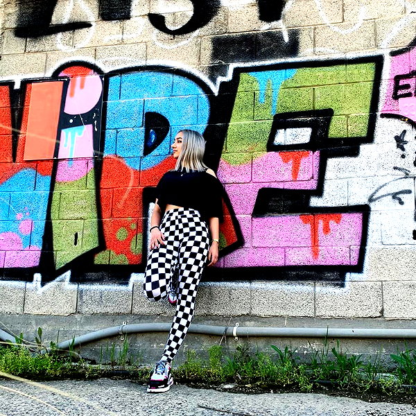 _michellemav_ instagram image archive image