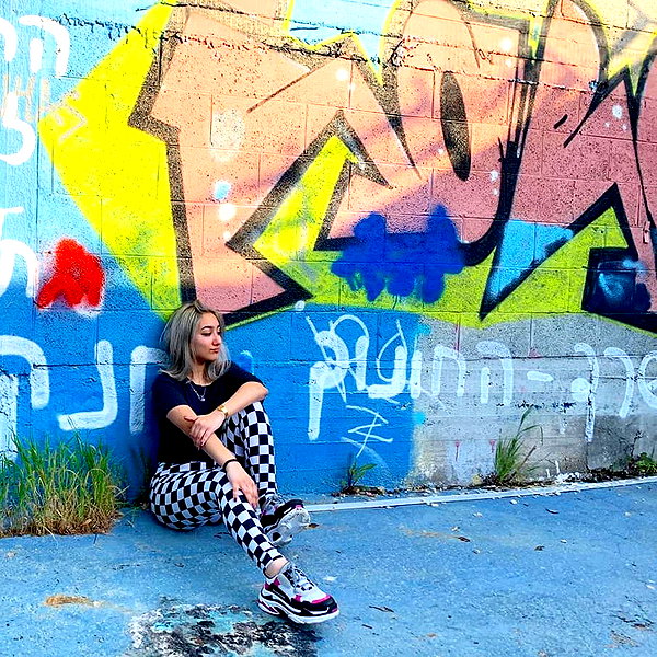 _michellemav_ instagram image archive image