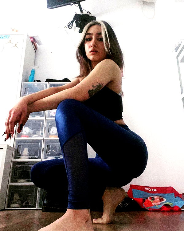 _michellemav_ instagram image archive image