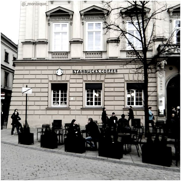 _monixque_ instagram image archive image