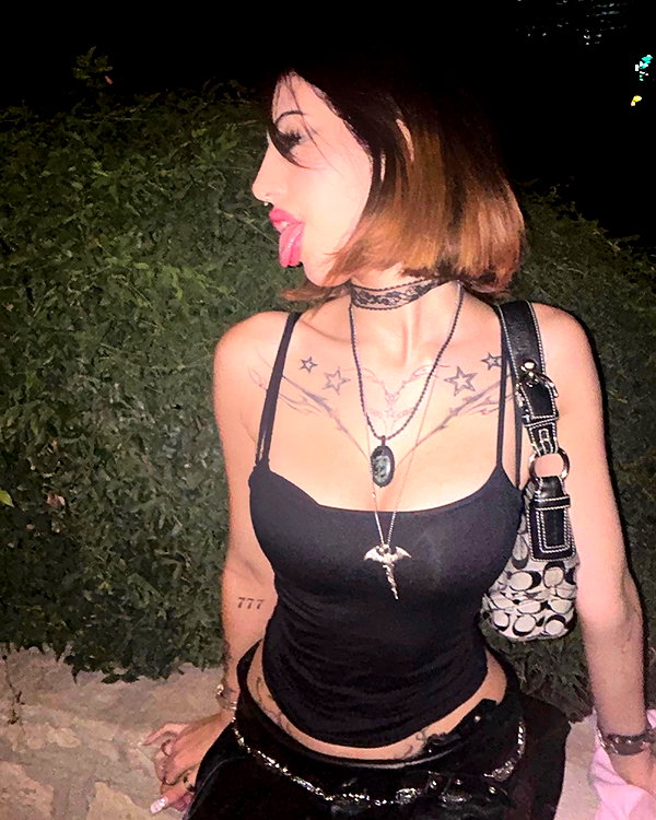 _shaybar._ instagram image archive image