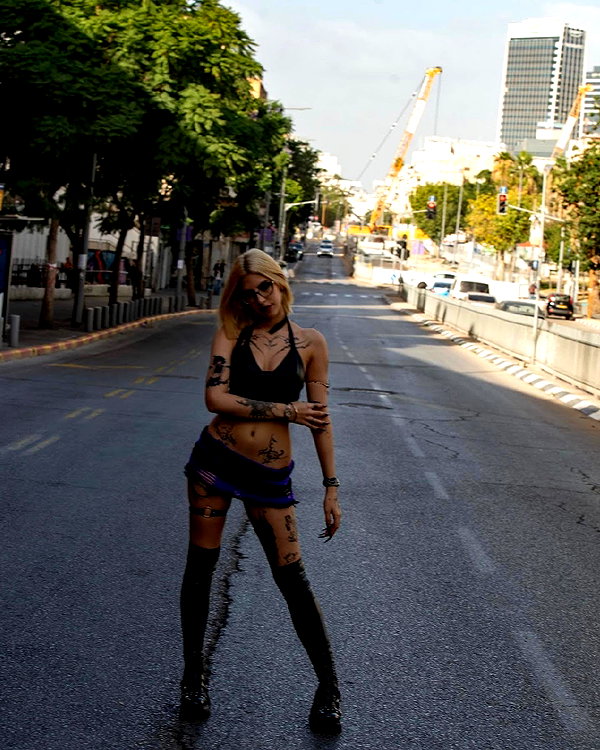 _shaybar._ instagram image archive image