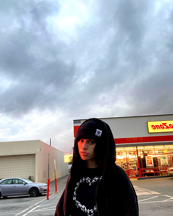 _undeadem_ instagram image archive image