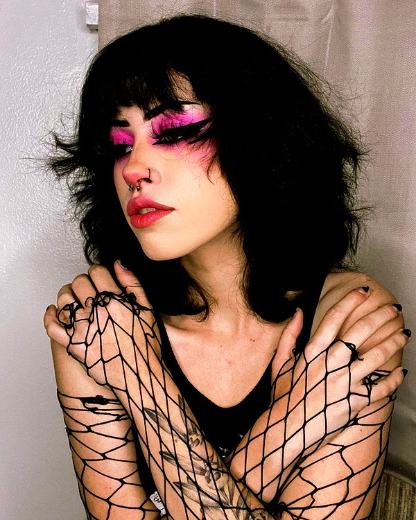 _undeadem_ instagram image archive image