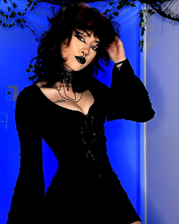 _undeadem_ instagram image archive image