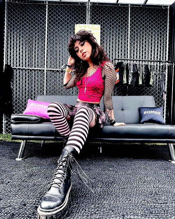 _undeadem_ instagram image archive image