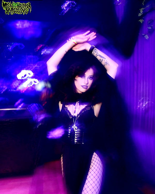 _undeadem_ instagram image archive image