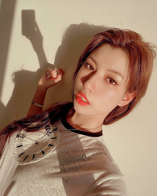_xixiyx_ instagram image archive image
