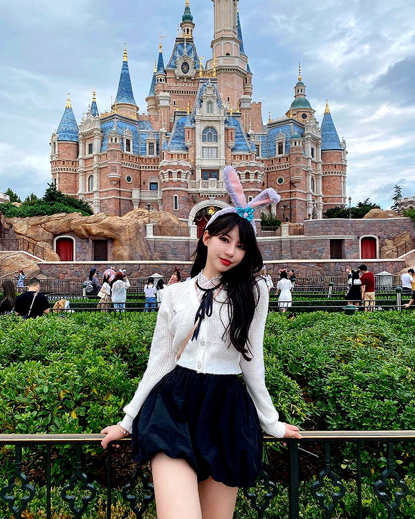 _xixiyx_ instagram image archive image