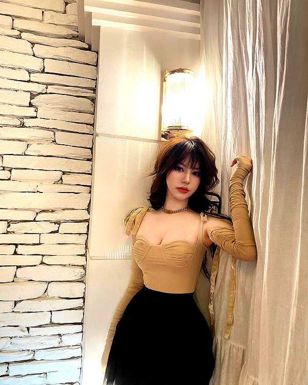 _xixiyx_ instagram image archive image
