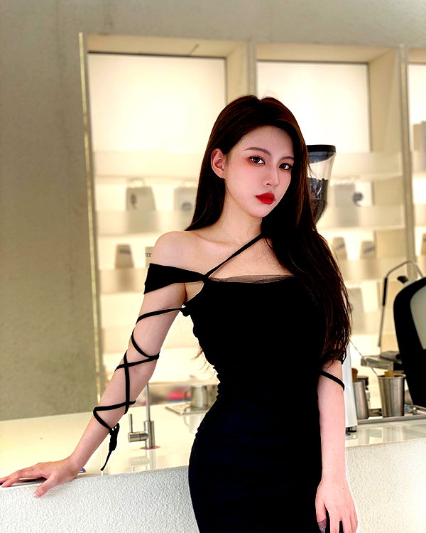 _xixiyx_ instagram image archive image