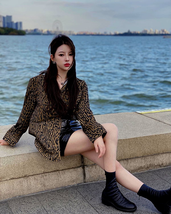_xixiyx_ instagram image archive image