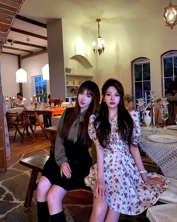 _xixiyx_ instagram image archive image