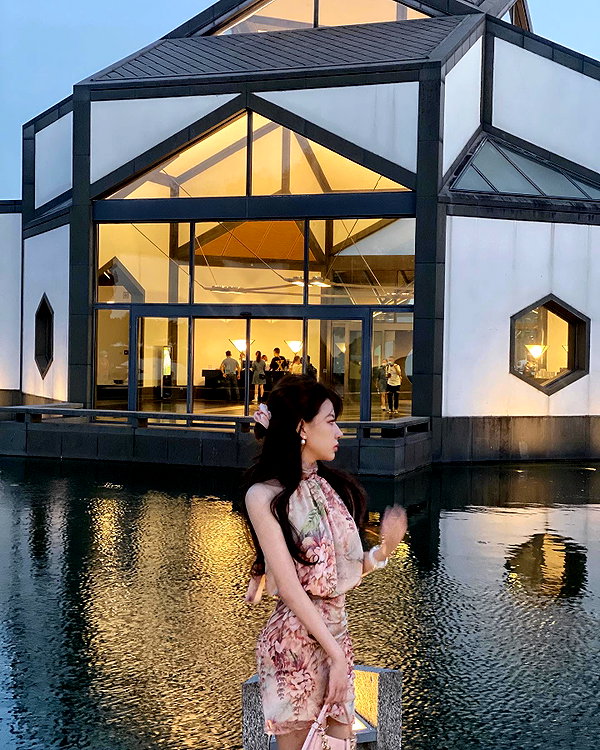 _xixiyx_ instagram image archive image