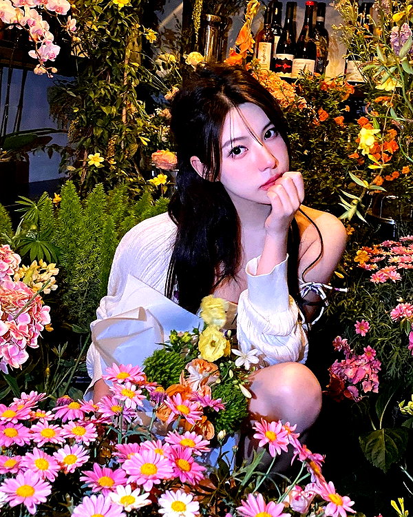 _xixiyx_ instagram image archive image