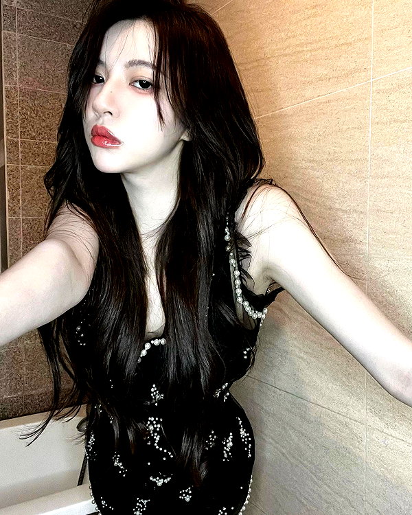 _xixiyx_ instagram image archive image