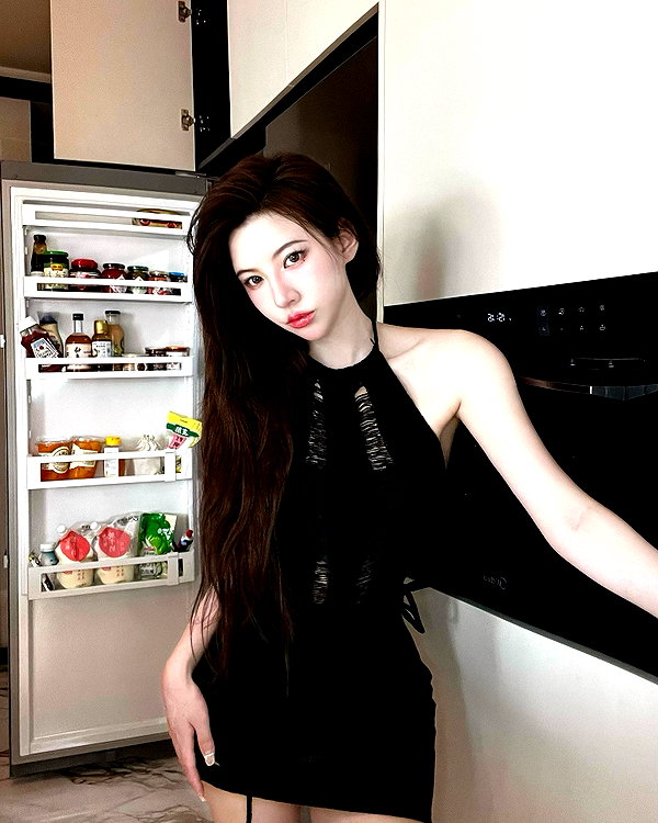 _xixiyx_ instagram image archive image