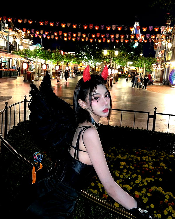 _xixiyx_ instagram image archive image