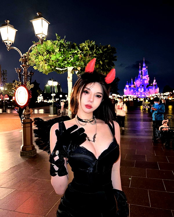 _xixiyx_ instagram image archive image