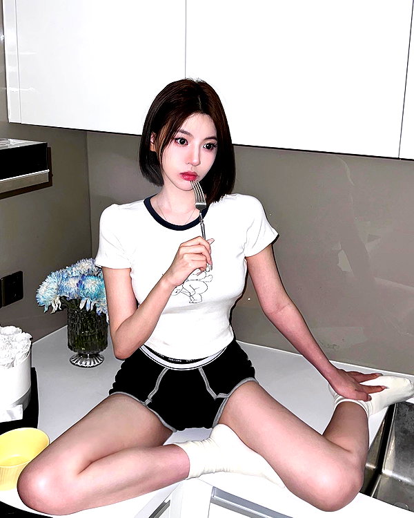 _xixiyx_ instagram image archive image