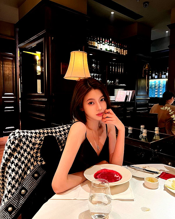 _xixiyx_ instagram image archive image