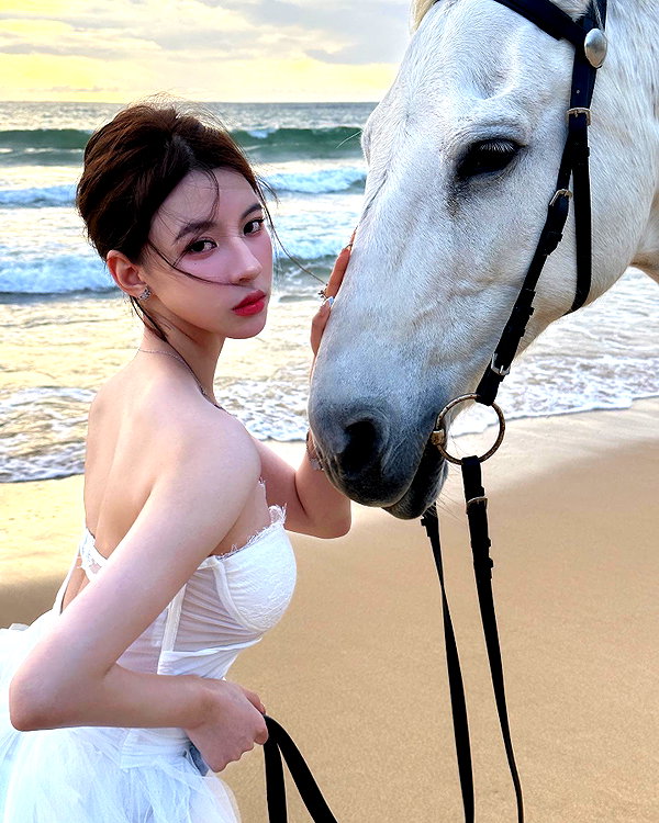 _xixiyx_ instagram image archive image