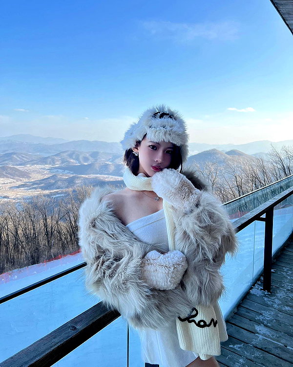 _xixiyx_ instagram image archive image