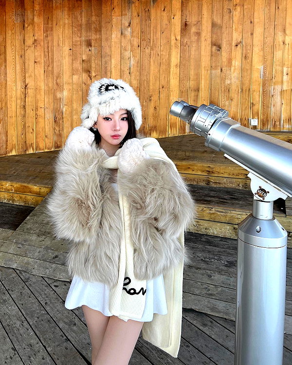 _xixiyx_ instagram image archive image