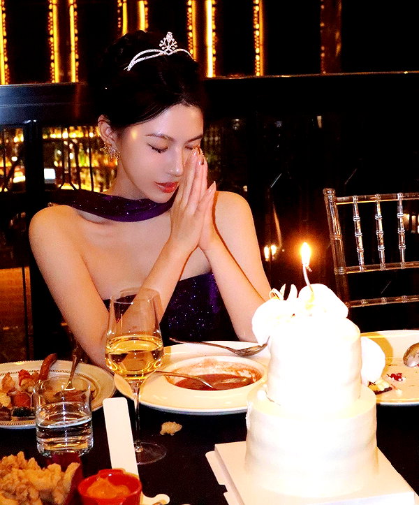 _xixiyx_ instagram image archive image